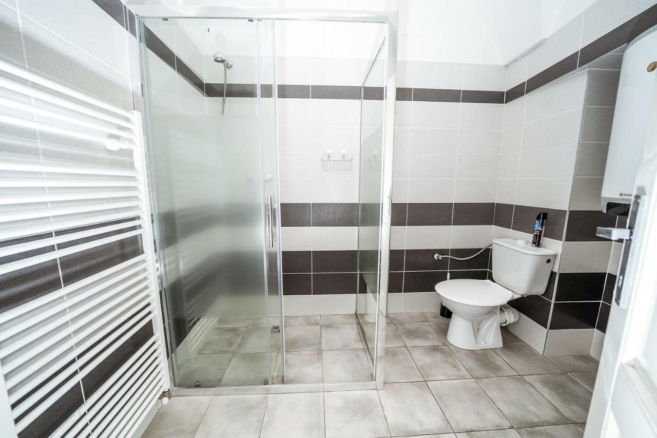 Apartments Pushkin Прага Экстерьер фото